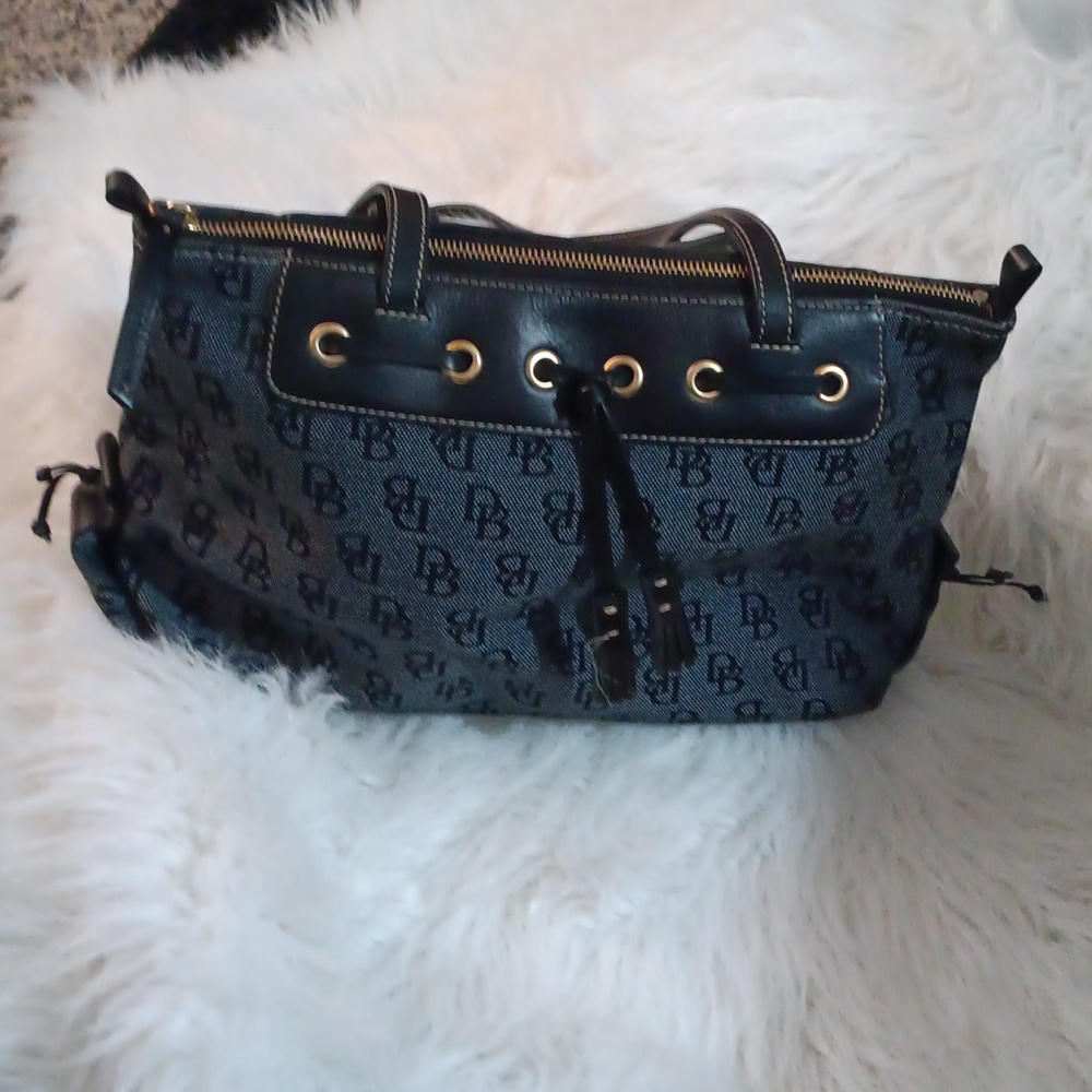 DOONEY & BOURKE